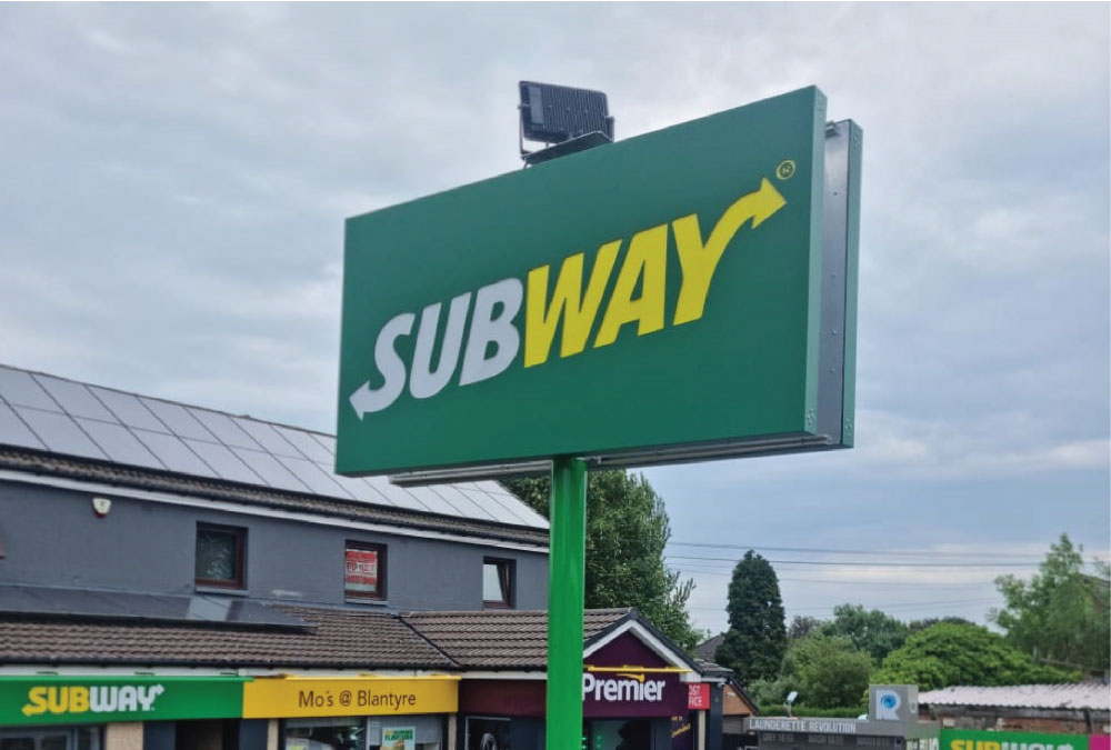 SignsGlasgow-Subway-aluminiumsign-printedsign-bestsigns-uksignage-outdoorsigns-highqualitysign-metalsignage-durablesignage-doublesidedsign-01