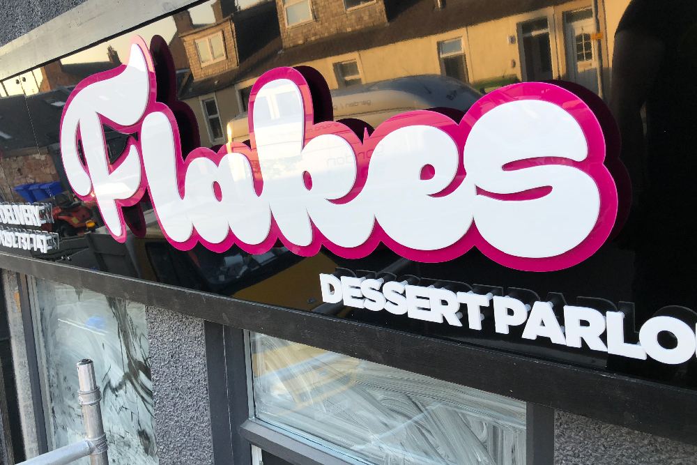 signs-glasgow-flakes-acrylic-letters-light-box-signs-glasgow-edinburgh-signs