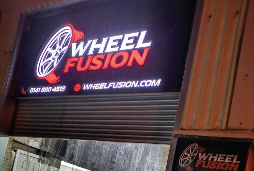 signs-glasgow-sign-makers-custom-light-boxes-signs-2-glasgow-edinburgh-aberdeen-dundee