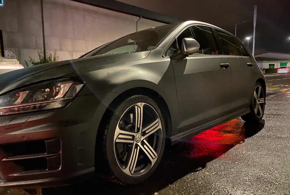 signs-glasgow-sign-makers-vehicle-graphics-van-wraps-vehicle-carbon-fibre-wrap-glasgow-edinburgh-aberdeen-dundee